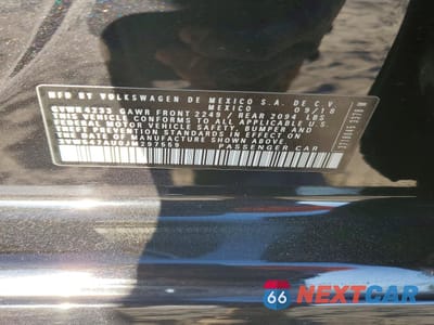 Zdjęcie 12 z 12 samochodu: 2018 VOLKSWAGEN GTI S VIN:3VW547AU0JM297559 - miniatura