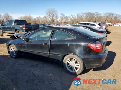 Drugie zdjęcie samochodu z przodu: 2002 MERCEDES-BENZ C 230K SPORT COUPE VIN:WDBRN47J32A329026 - miniatura