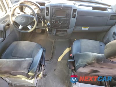 Zdjęcie 8 z 14 samochodu: 2016 MERCEDES-BENZ SPRINTER 2500 VIN:8BTPE7CD9GE131621 - miniatura