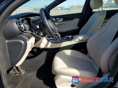 Zdjęcie 7 z 12 samochodu: 2017 MERCEDES-BENZ E 300 VIN:WDDZF4JB2HA170675 - miniatura