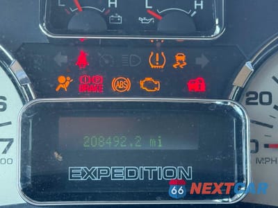 Zdjęcie 8 z 10 samochodu: 2011 FORD EXPEDITION LIMITED VIN:1FMJU1K51BEF29627 - miniatura