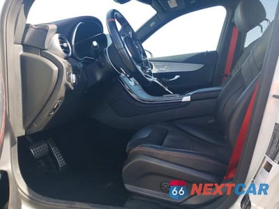 Zdjęcie 7 z 12 samochodu: 2022 MERCEDES-BENZ GLC 43 4MATIC AMG VIN:W1N0G6EBXNV395462 - miniatura