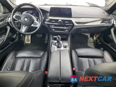 Zdjęcie 8 z 12 samochodu: 2017 BMW 540 XI VIN:WBAJE7C30HG888317 - miniatura