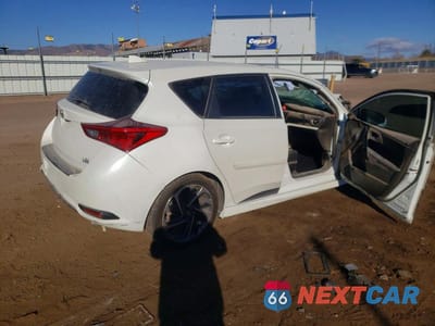 Trzecie zdjęcie samochodu z tyłu: 2016 SCION IM BASE VIN:JTNKARJE4GJ507472 - miniatura