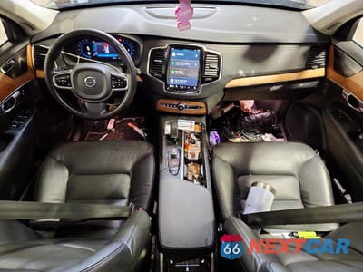 Zdjęcie 8 z 13 samochodu: 2024 VOLVO XC90 PLUS VIN:YV4062JE4R1253332 - miniatura