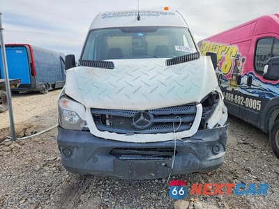 Piąte zdjęcie samochodu w środku: 2016 MERCEDES-BENZ SPRINTER 3500 VIN:WD3PF1CD6GP198788 - miniatura