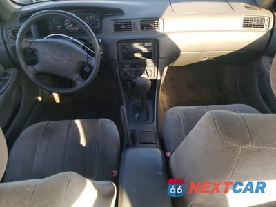 Zdjęcie 8 z 12 samochodu: 1997 TOYOTA CAMRY LE V6 VIN:JT2BF22K0V0039494 - miniatura