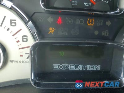 Zdjęcie 9 z 12 samochodu: 2007 FORD EXPEDITION EL XLT VIN:1FMFK15517LA18980 - miniatura