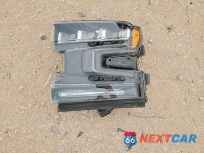 Zdjęcie 12 z 13 samochodu: 2020 CHEVROLET SILVERADO C1500 LT VIN:3GCPWCEK6LG200065 - miniatura