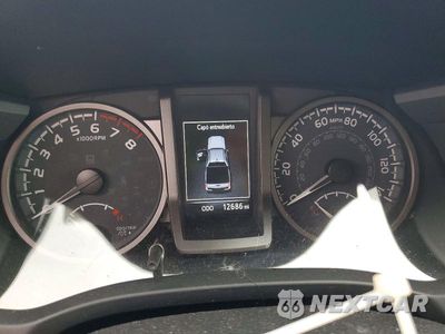Zdjęcie 9 z 11 samochodu: 2023 TOYOTA TACOMA TRD OFF-ROAD VIN:3TMCZ5AN4PM621842 - miniatura