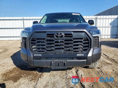 Piąte zdjęcie samochodu w środku: 2024 TOYOTA TUNDRA LIMITED HV VIN:5TFWC5DB9RX059403 - miniatura
