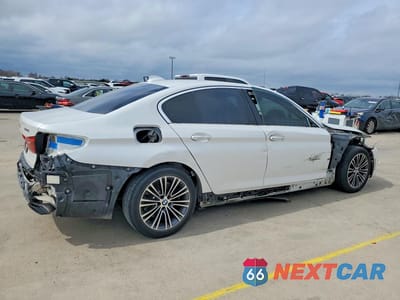 Trzecie zdjęcie samochodu z tyłu: 2018 BMW 540 I VIN:WBAJE5C51JWA96973 - miniatura