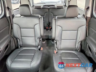 Zdjęcie 10 z 13 samochodu: 2022 GMC ACADIA SLT VIN:1GKKNULS4NZ161134 - miniatura