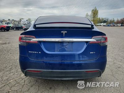 Zdjęcie 6 z 11 samochodu: 2016 TESLA MODEL X VIN:5YJXCAE29GF007143 - miniatura