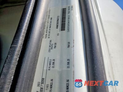 Zdjęcie 10 z 10 samochodu: 2023 VOLVO VNR SEMI TRUCK VIN:4V4WC9EH5PN607212 - miniatura