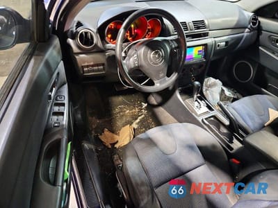 Zdjęcie 8 z 12 samochodu: 2006 MAZDA 3 HATCHBACK VIN:JM1BK143X61427752 - miniatura