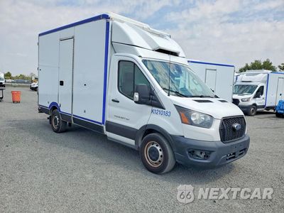 Czwarte zdjęcie samochodu z boku: 2021 FORD TRANSIT DELIVERY TRUCK VIN:1FDBW5Z87MKA84319 - miniatura