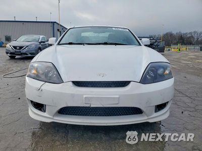 Piąte zdjęcie samochodu w środku: 2005 HYUNDAI TIBURON GS VIN:KMHHM65DX5U174840 - miniatura