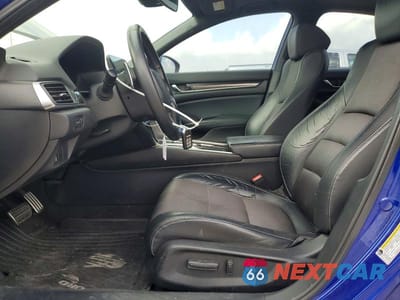 Zdjęcie 7 z 13 samochodu: 2018 HONDA ACCORD SPORT VIN:1HGCV2F32JA008383 - miniatura