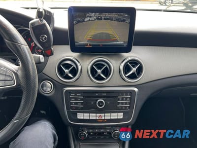 Zdjęcie 10 z 10 samochodu: 2018 MERCEDES-BENZ GLA 250 VIN:WDCTG4EB0JJ442812 - miniatura