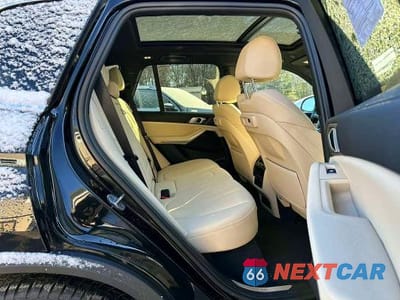 Zdjęcie 9 z 10 samochodu: 2021 BMW X5 XDRIVE45E VIN:5UXTA6C06M9F01809 - miniatura