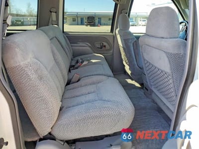 Zdjęcie 11 z 13 samochodu: 1995 CHEVROLET SUBURBAN 1500 4D VIN:1GNFK16K3SJ323398 - miniatura