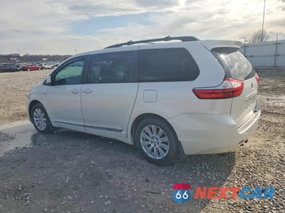 Drugie zdjęcie samochodu z przodu: 2017 TOYOTA SIENNA XLE PREMIUM 7-PASSENGER VIN:5TDDZ3DC5HS159005 - miniatura