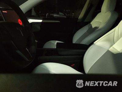 Zdjęcie 8 z 14 samochodu: 2022 TESLA MODEL Y VIN:7SAYGAEE1NF548190 - miniatura