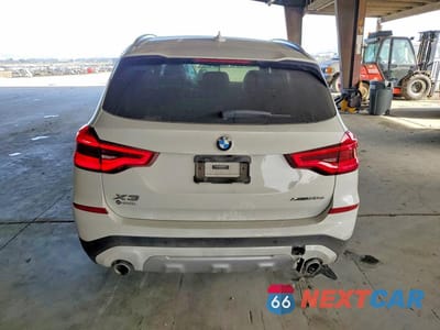 Zdjęcie 6 z 13 samochodu: 2021 BMW X3 XDRIVE30E VIN:5UXTS1C02M9E84281 - miniatura