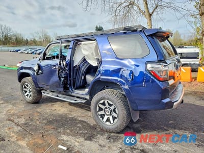 Drugie zdjęcie samochodu z przodu: 2024 TOYOTA 4RUNNER TRD OFF-ROAD PREMIUM VIN:JTERU5JR5R6235781 - miniatura