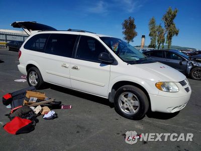 Czwarte zdjęcie samochodu z boku: 2006 DODGE GRAND CARAVAN SXT VIN:2D4GP44L56R668996 - miniatura