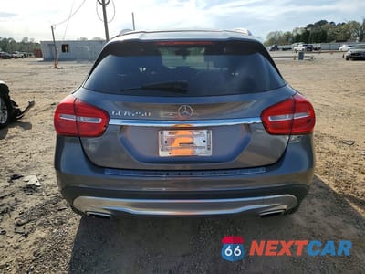Zdjęcie 6 z 12 samochodu: 2015 MERCEDES-BENZ GLA 250 VIN:WDCTG4EB3FJ186205 - miniatura