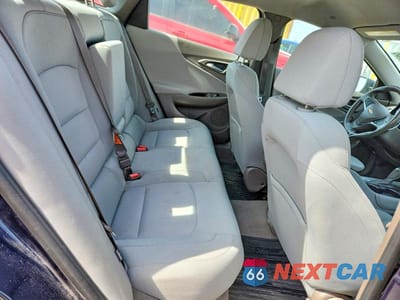 Zdjęcie 10 z 12 samochodu: 2017 CHEVROLET MALIBU VIN:1G1ZE5ST6HF127933 - miniatura