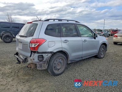 Trzecie zdjęcie samochodu z tyłu: 2015 SUBARU FORESTER 2.5I PREMIUM VIN:JF2SJADC8FG513160 - miniatura
