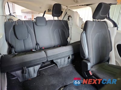 Zdjęcie 11 z 13 samochodu: 2023 CHRYSLER VOYAGER LX VIN:2C4RC1CG0PR535066 - miniatura
