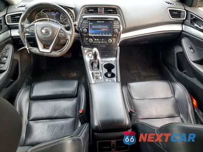 Zdjęcie 8 z 12 samochodu: 2018 NISSAN MAXIMA 3.5 S VIN:1N4AA6AP7JC364017 - miniatura