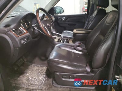 Zdjęcie 7 z 14 samochodu: 2013 CADILLAC ESCALADE VIN:1GYS4KEF9DR347831 - miniatura