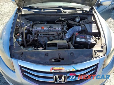 Zdjęcie 11 z 12 samochodu: 2011 HONDA ACCORD LXP VIN:1HGCP2F46BA033713 - miniatura