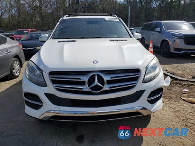 Piąte zdjęcie samochodu w środku: 2016 MERCEDES-BENZ GLE 350 VIN:4JGDA5JB3GA750665 - miniatura