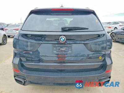 Zdjęcie 6 z 12 samochodu: 2016 BMW X5 XDRIVE50I VIN:5UXKR6C57G0J80269 - miniatura