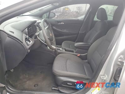 Zdjęcie 7 z 12 samochodu: 2017 CHEVROLET CRUZE LT VIN:3G1BE6SM8HS512714 - miniatura