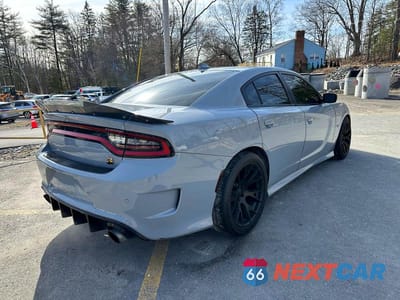 Trzecie zdjęcie samochodu z tyłu: 2021 DODGE CHARGER SCAT PACK VIN:2C3CDXGJXMH515487 - miniatura