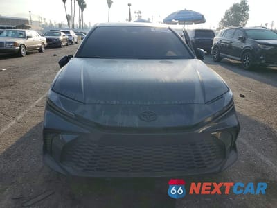 Piąte zdjęcie samochodu w środku: 2025 TOYOTA CAMRY SE VIN:4T1DAACK3SU121775 - miniatura