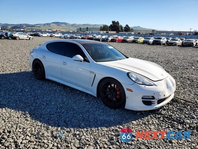Czwarte zdjęcie samochodu z boku: 2010 PORSCHE PANAMERA S VIN:WP0AB2A79AL064298 - miniatura