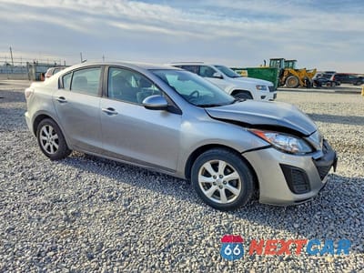 Czwarte zdjęcie samochodu z boku: 2011 MAZDA 3 I VIN:JM1BL1VF8B1402512 - miniatura