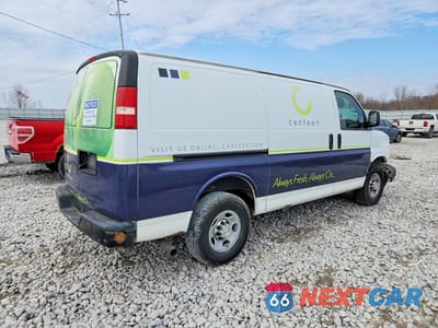 Trzecie zdjęcie samochodu z tyłu: 2015 CHEVROLET EXPRESS 2500 CARGO UTILITY / SERVICE VAN VIN:1GCWGFCF1F1133524 - miniatura
