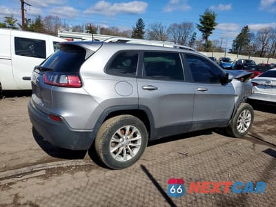 Trzecie zdjęcie samochodu z tyłu: 2020 JEEP CHEROKEE LATITUDE VIN:1C4PJMCB8LD539432 - miniatura