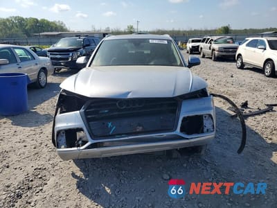 Piąte zdjęcie samochodu w środku: 2018 AUDI Q5 PREMIUM PLUS VIN:WA1BNAFY1J2184393 - miniatura