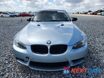 Piąte zdjęcie samochodu w środku: 2011 BMW M3 VIN:WBSDX9C55BE584757 - miniatura