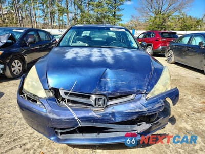 Piąte zdjęcie samochodu w środku: 2003 HONDA ACCORD EX VIN:1HGCM66553A019764 - miniatura